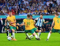 币游国际官网-瓦伦西亚迎英超关键赛，国际比赛日刷新队史纪录，压力陡增，轮换策略成焦点