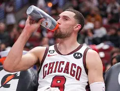 \币游国际真人游戏-清晨纽约尼克斯调整名单以备NBA常规赛，刷新队史纪录环节打磨，话题不断，控场能力受关注